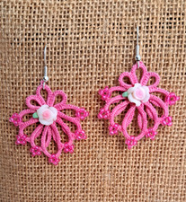 orecchini in pizzo chiacchierino eseguiti a mano