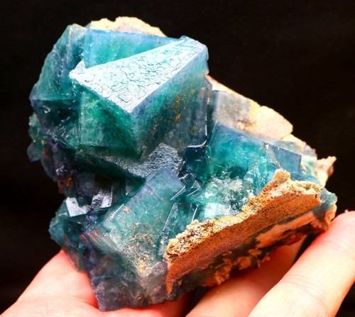 Esemplare minerale cristallo