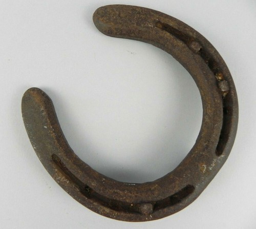 Vecchio ferro cavallo - vecchio,