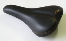 Sella BTWIN modello VELO - Comfort per bici sport o da città Uomo/donna (BTW#01)