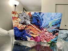 Apple MacBook Pro 13" Laptop