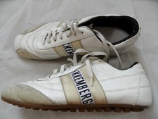 Sneakers cool BIKKEMBERGS look