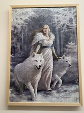 PUZZLE INCORNICIATO Ragazza Con lupi
