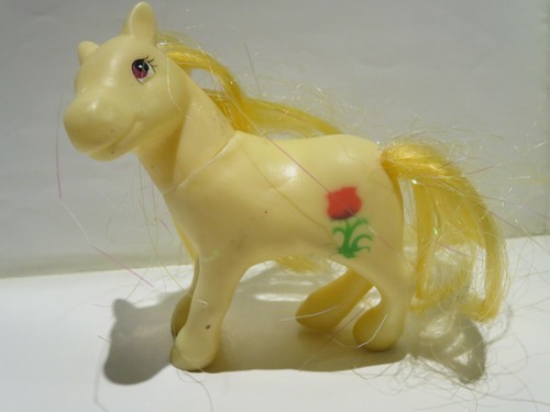 Cavallo giocattolo pupazzetto