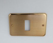 Mandelli Placca in ottone colore ORO per serie Vimar 8000