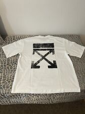 Off-white T-shirt 