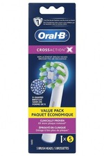 Oral-B Cross Action Spazzolino