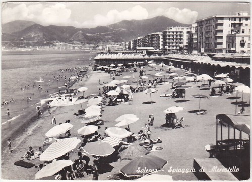 Salerno spiaggia di - -,