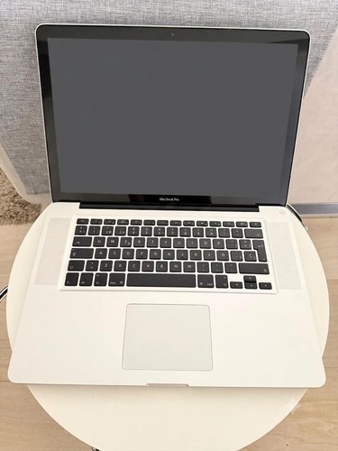 Macbook pro a1286 mid 2008