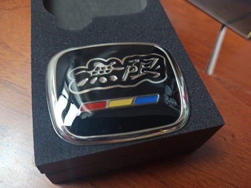 Mugen blk steering badge - mugen,