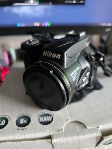 Nikon coolpix 5700 macchina - nikon,