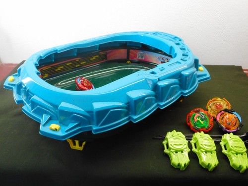 Hasbro beyblade quad burst - hasbro,
