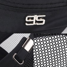 Cappello militare a rete