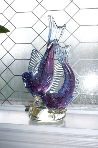 Grande scultura doppio pesce