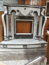 Camino In Marmo Bianco