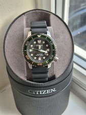 Orologio da uomo Citizen Promaster Diver Eco Drive verde (BN0155-08E)