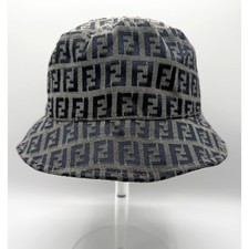 Cappello a secchiello jacquard