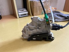 Audi Q2 - 2018 serratura porta