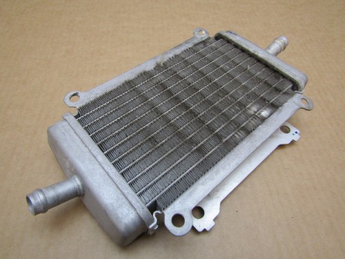 Radiatore destro piaggio vespa - destro,