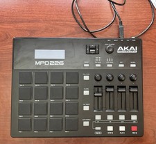 Akai Professional MPD226