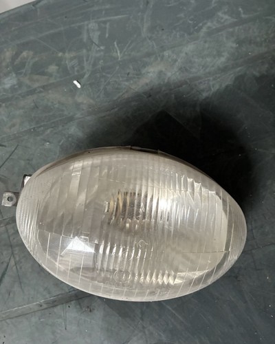 Faro fanale anteriore piaggio - anteriore,