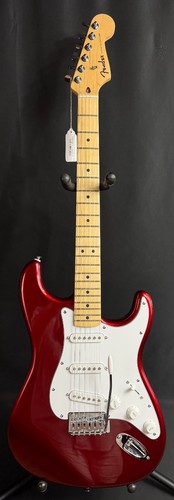 Fender standard stratocaster - fender,