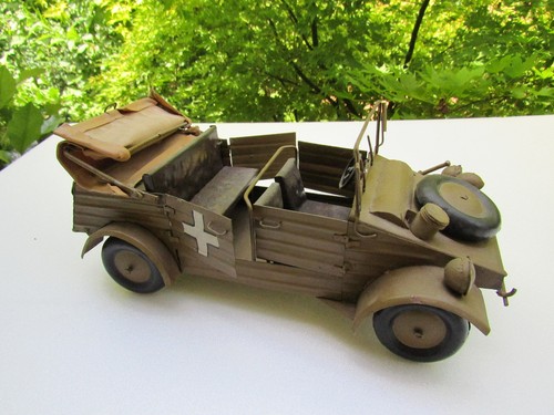 Voiture tôle style ancien - voiture,