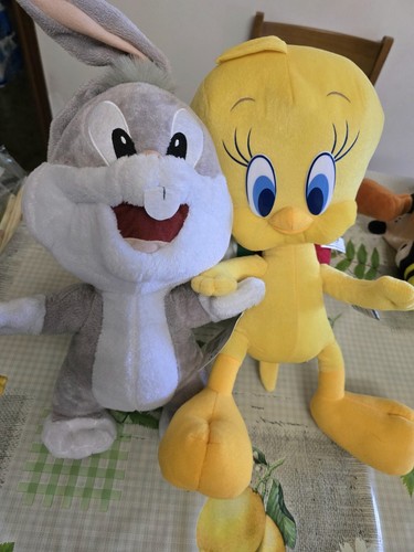 Peluche looney tunes - looney, bugs