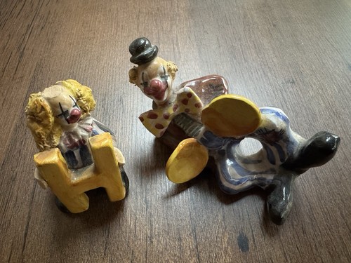Due personaggi clown - , ceramica