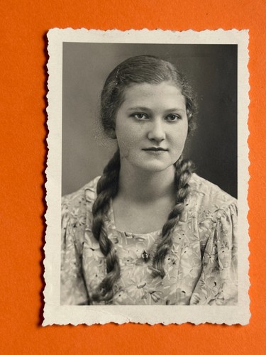 Foto fanciulla con trecce nel - trecce,