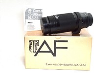 OBIETTIVO NIKKOR AF 75-300MM F4.5-5.6