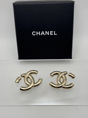 Authentic chanel champagne - authentic, ✅