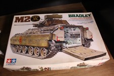 Tamiya 1/35 US M2 Bradley Infantry Fighting Vehicle Kit 35132 MIB Early Box 1985