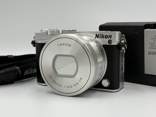 Nikon fotocamera digitale - 1, j5