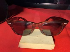 Occhiali da sole vintage