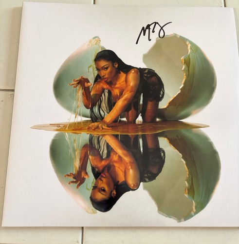 Album megan thee stallion - thee,