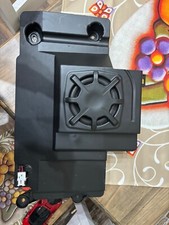 subwoofer  Renault twingo III condizioni ottime  compatto da sottosedile 