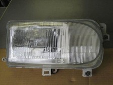 Faro proiettore destro Nissan