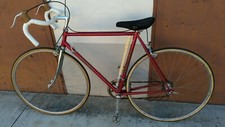 Bici da corsa Legnano anni 80 color amaranto competizione, da collezione.