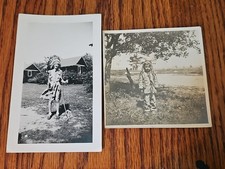 2 Vintage Photos - Children