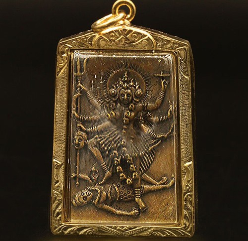 Ciondolo mata durga kali - kali, dea