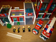 Lego City 7208 - Caserma dei pompieri - Guarda tutti i miei lotti
