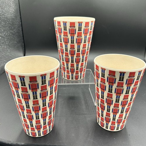 Set tazze schiaccianoci - di, 3