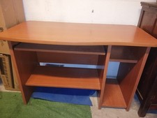 Scrivania in legno per pc