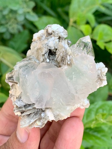 Fluorite naturale bicolore con