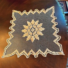 Vintage uncinetto pizzo topper