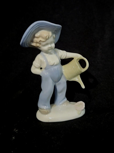 Statuina fiore ragazzo - , in