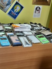 LOTTO DI 43 PEZZI DI CUSTODIE