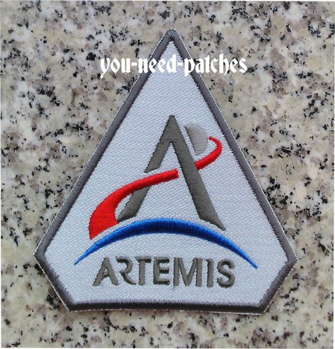 Artemis program space - space,