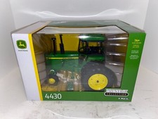 John Deere 4430 1/16 con
